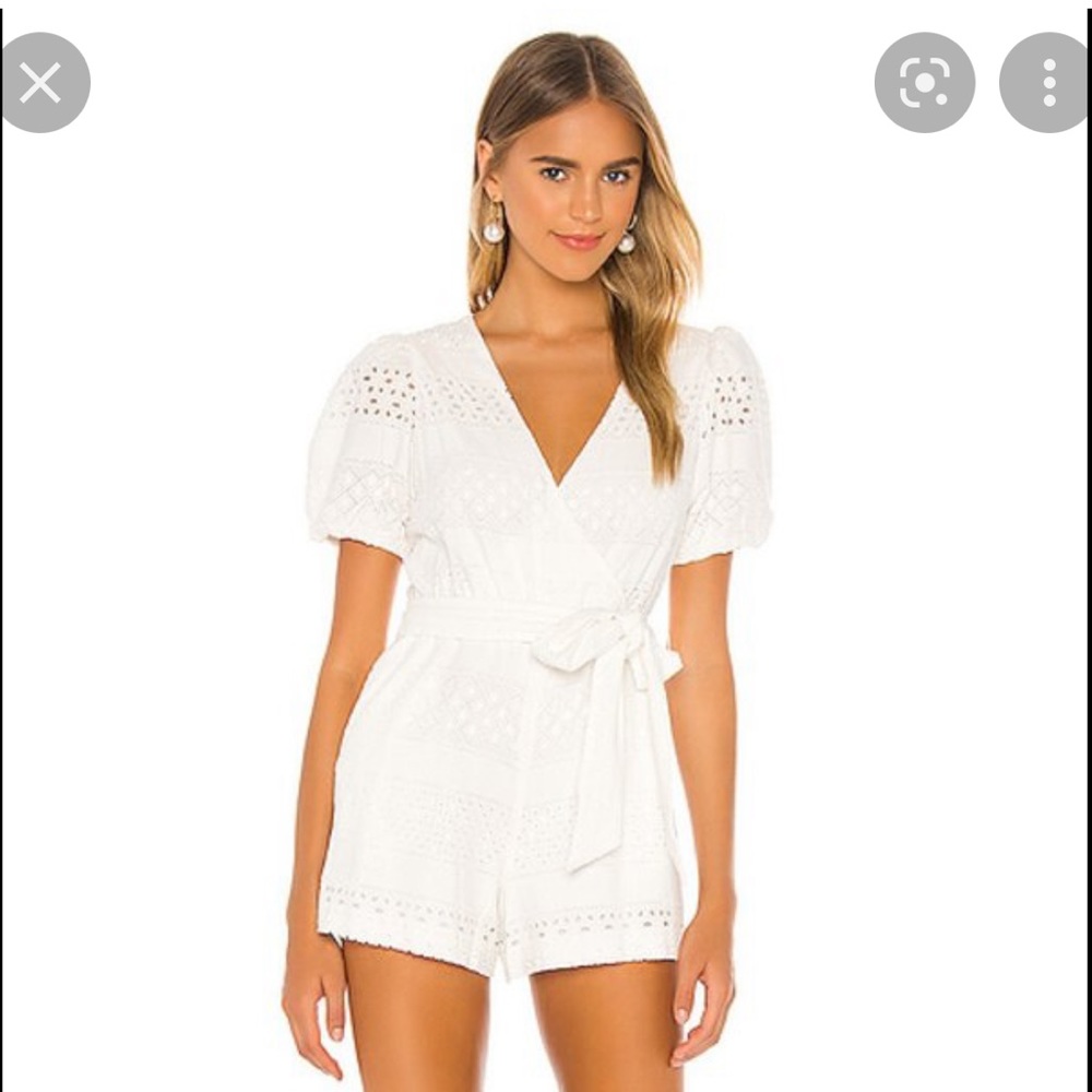 New with Tags Alice and Olivia romper.